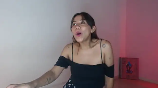 Snapshot of selene_gils chatting on 03-05-25, 02:03 selene gils online show from 03-05-25, 02:03