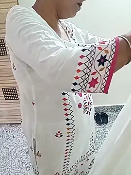 Saroj-Shah online show from 09-17-25, 05:31