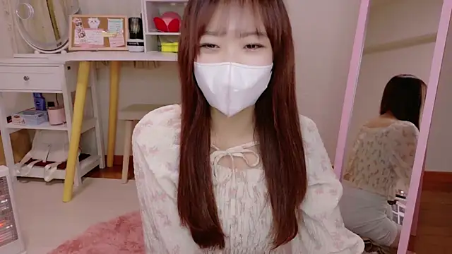 Snapshot of HANApipi chatting on 01-20-25, 09:35 HANApipi online show from 01-20-25, 09:35