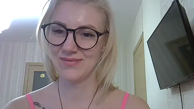 Snapshot of Pabonya91 chatting on 01-28-25, 12:00 Pabonya91 online show from 01-28-25, 12:00