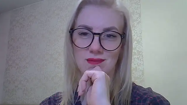 Snapshot of Pabonya91 chatting on 02-09-25, 04:50 Pabonya91 online show from 02-09-25, 04:50