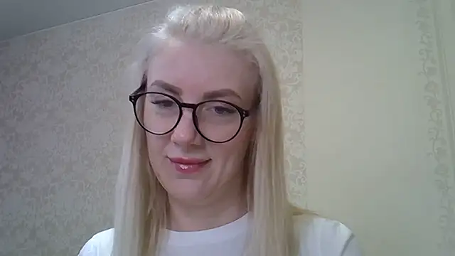 Snapshot of Pabonya91 chatting on 02-11-25, 08:15 Pabonya91 online show from 02-11-25, 08:15