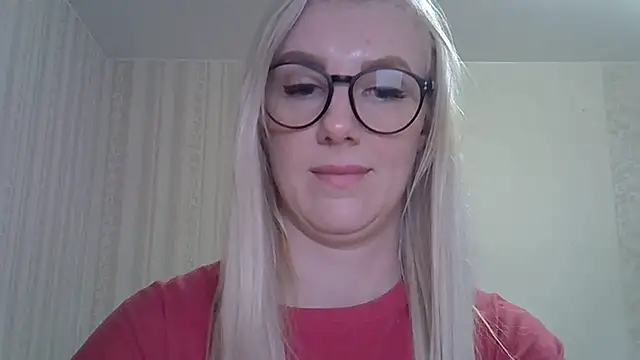 Snapshot of Pabonya91 chatting on 02-18-25, 02:16 Pabonya91 online show from 02-18-25, 02:16