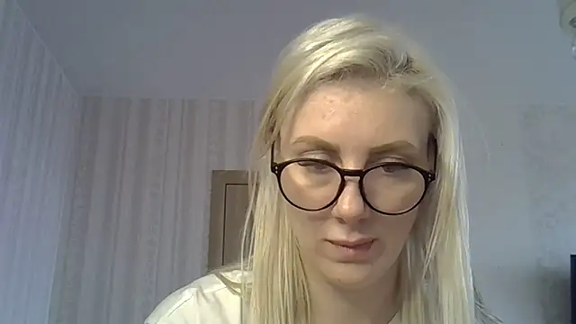 Snapshot of Pabonya91 chatting on 03-05-25, 09:05 Pabonya91 online show from 03-05-25, 09:05