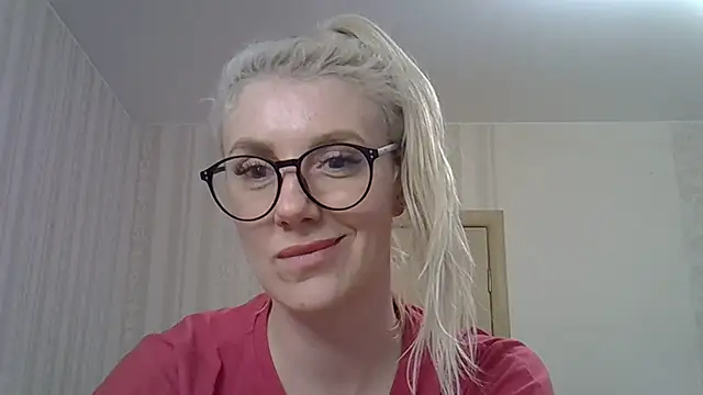 Snapshot of Pabonya91 chatting on 03-06-25, 01:24 Pabonya91 online show from 03-06-25, 01:24