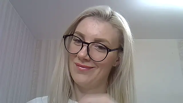 Snapshot of Pabonya91 chatting on 03-14-25, 05:27 Pabonya91 online show from 03-14-25, 05:27