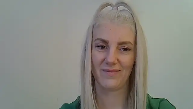 Snapshot of Pabonya91 chatting on 03-18-25, 03:31 Pabonya91 online show from 03-18-25, 03:31