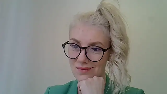 Snapshot of Pabonya91 chatting on 03-20-25, 11:27 Pabonya91 online show from 03-20-25, 11:27