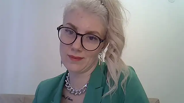 Snapshot of Pabonya91 chatting on 03-20-25, 02:32 Pabonya91 online show from 03-20-25, 02:32