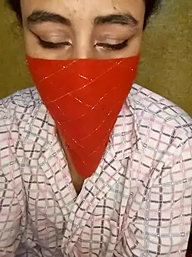 Lalou online show from 12-04-24, 03:32