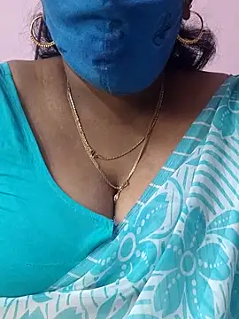 mallu-sumi online show from 10-23-25, 03:39