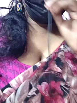 mallu-sumi online show from 12-18-25, 05:19