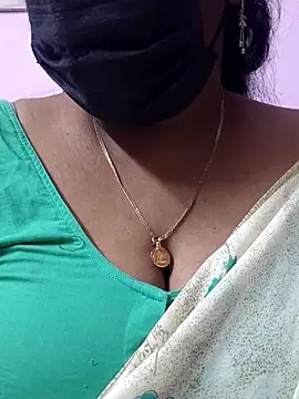 mallu-sumi online show from 03-08-26, 06:23