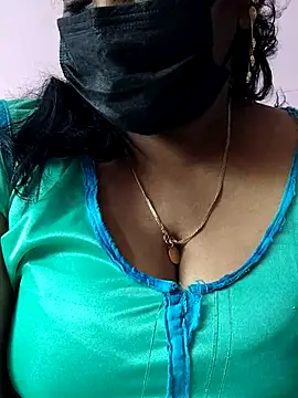 mallu-sumi online show from 04-10-26, 04:28