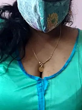 mallu-sumi online show from 07-09-26, 03:43