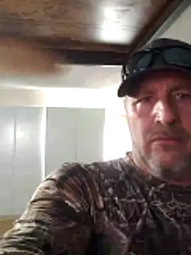 Snapshot of girthbrooks1269 chatting on 12-18-25, 09:10 girthbrooks1269 online show from 12-18-25, 09:10