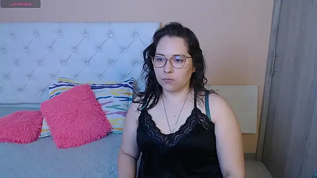 May Carlier online show from 01-05-26, 08:23