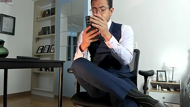 Snapshot of pablo-rincon95 chatting on 06-10-26, 11:31 pablo-rincon95 online show from 06-10-26, 11:31