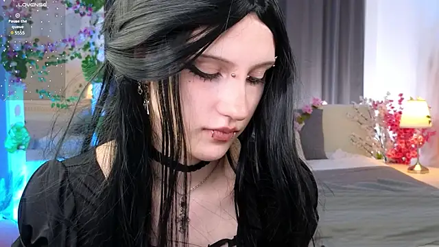 Snapshot of dark_vamp_ chatting on 03-04-25, 04:20 dark vamp online show from 03-04-25, 04:20