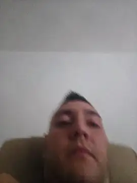 Snapshot of vergon6241 chatting on 11-11-25, 10:37 vergon6241 online show from 11-11-25, 10:37