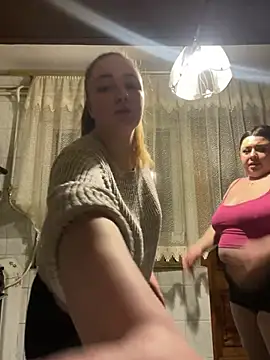 Snapshot of Joannakiss chatting on 02-26-25, 03:30 Joannakiss online show from 02-26-25, 03:30