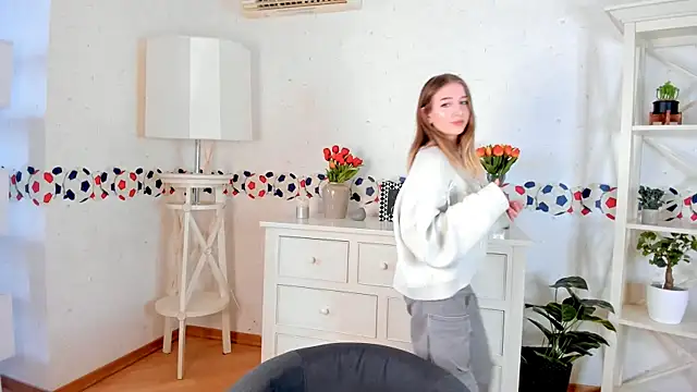 Snapshot of BreckAngwin chatting on 02-06-25, 10:59 BreckAngwin online show from 02-06-25, 10:59