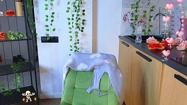 Snapshot of BreckAngwin chatting on 02-23-25, 11:44 BreckAngwin online show from 02-23-25, 11:44