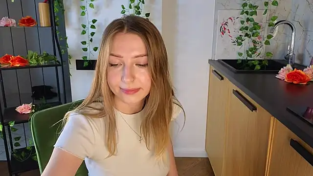 Snapshot of BreckAngwin chatting on 03-02-25, 08:27 BreckAngwin online show from 03-02-25, 08:27