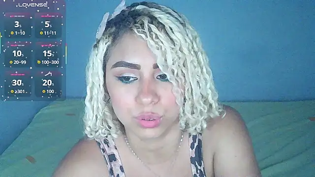 Lucy White   online show from 01-18-26, 07:06