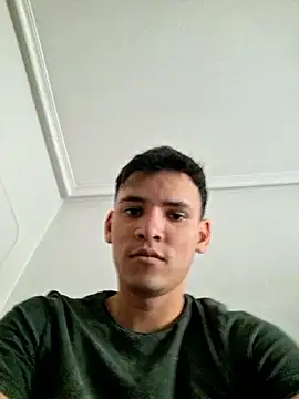 diego7990  online show from 04-20-26, 04:43