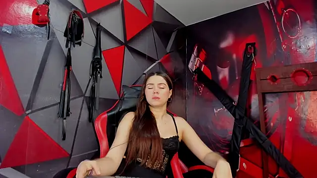 Hana and Zeta online show from 09-20-25, 12:06