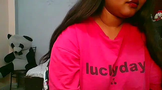 Snapshot of Your-love-12 chatting on 02-05-25, 08:25 Your-love-12 online show from 02-05-25, 08:25