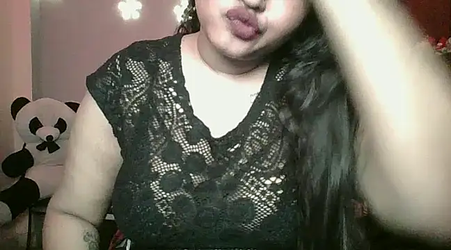 Snapshot of Your-love-12 chatting on 02-16-25, 08:22 Your-love-12 online show from 02-16-25, 08:22