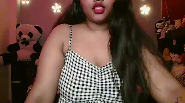 Snapshot of Your-love-12 chatting on 02-28-25, 03:04 Your-love-12 online show from 02-28-25, 03:04