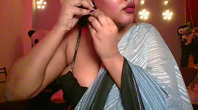 Snapshot of Your-love-12 chatting on 03-20-25, 06:09 Your-love-12 online show from 03-20-25, 06:09