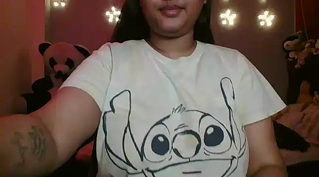 Snapshot of Your-love-12 chatting on 03-22-25, 03:52 Your-love-12 online show from 03-22-25, 03:52