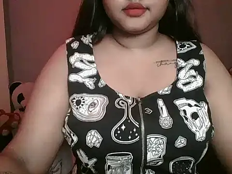 Snapshot of Your-love-12 chatting on 09-13-25, 07:24 Your-love-12 online show from 09-13-25, 07:24