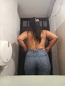 mariana mauricio hot online show from 05-21-26, 09:22