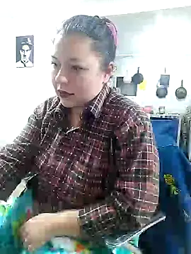 Snapshot of ZuriandAlex chatting on 01-18-25, 08:52 ZuriandAlex online show from 01-18-25, 08:52