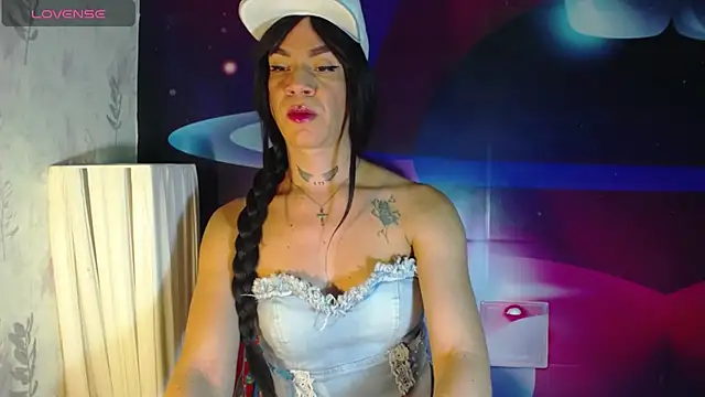 Snapshot of KamilaParrisx chatting on 12-03-25, 03:14 KamilaParrisx online show from 12-03-25, 03:14