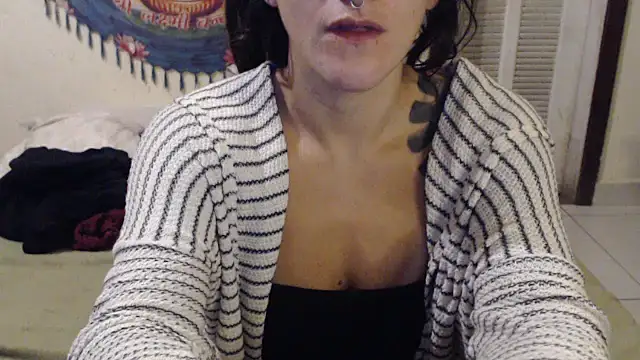 MissRebeka online show from 05-12-26, 09:56