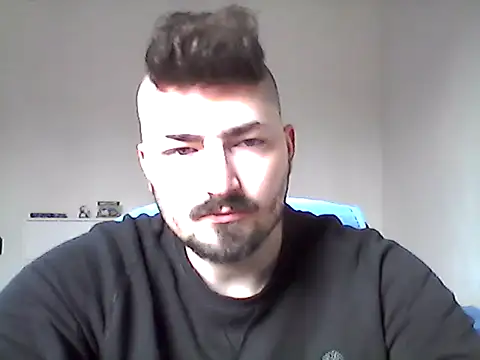 Hkl95555 online show from 11-16-25, 01:28