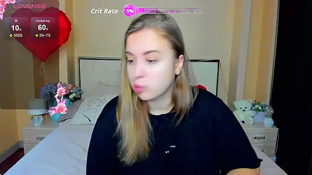 AlexissM online show from 10-06-25, 06:33