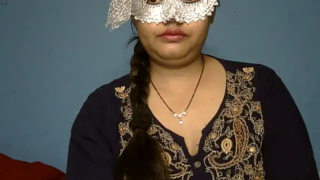 Snapshot of couple_indian_123 chatting on 03-17-26, 06:28 couple indian 123 online show from 03-17-26, 06:28