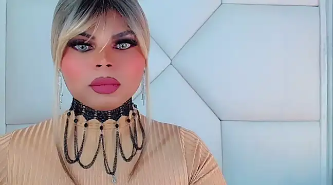 Snapshot of AdanKinng chatting on 12-20-24, 04:42 AdanKinng online show from 12-20-24, 04:42