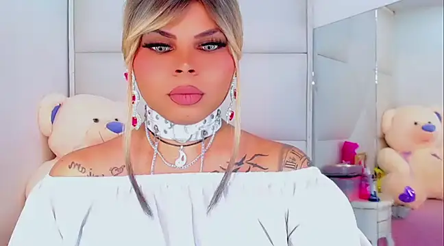 Snapshot of AdanKinng chatting on 01-29-25, 07:15 AdanKinng online show from 01-29-25, 07:15