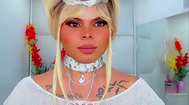 Snapshot of AdanKinng chatting on 02-28-25, 11:47 AdanKinng online show from 02-28-25, 11:47