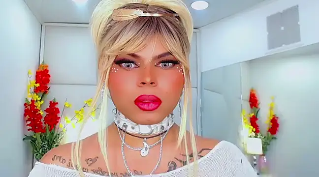 Snapshot of AdanKinng chatting on 03-14-25, 07:48 AdanKinng online show from 03-14-25, 07:48