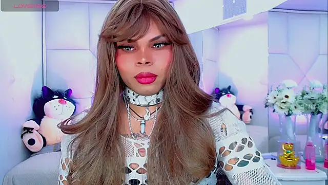 Snapshot of AdanKinng chatting on 10-10-25, 07:51 AdanKinng online show from 10-10-25, 07:51