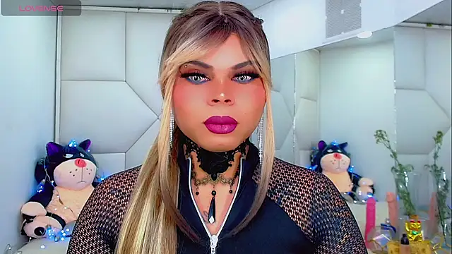 Snapshot of AdanKinng chatting on 11-11-25, 06:57 AdanKinng online show from 11-11-25, 06:57